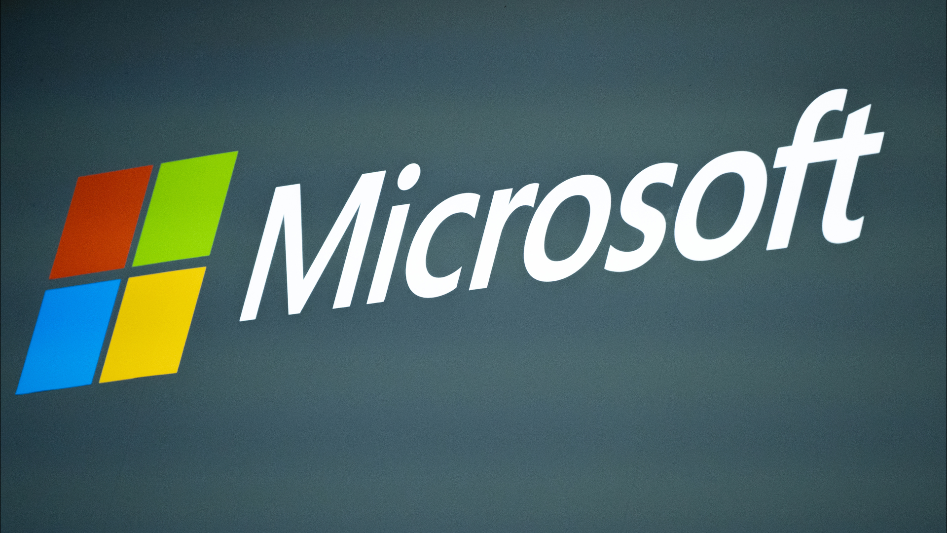 Microsoft continues expansion into West Des Moines with 6th data center | weareiowa.com