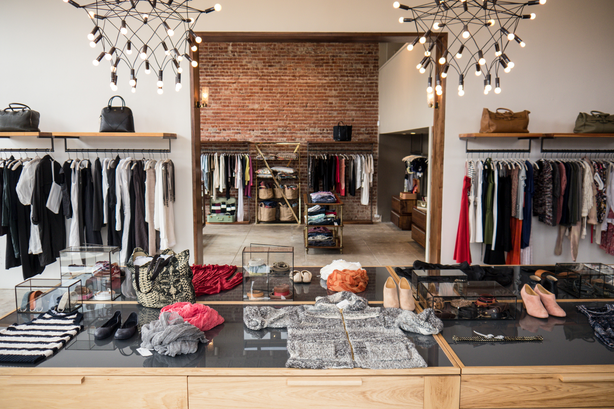 Best Shopping Outlets In Los Angeles | Paul Smith