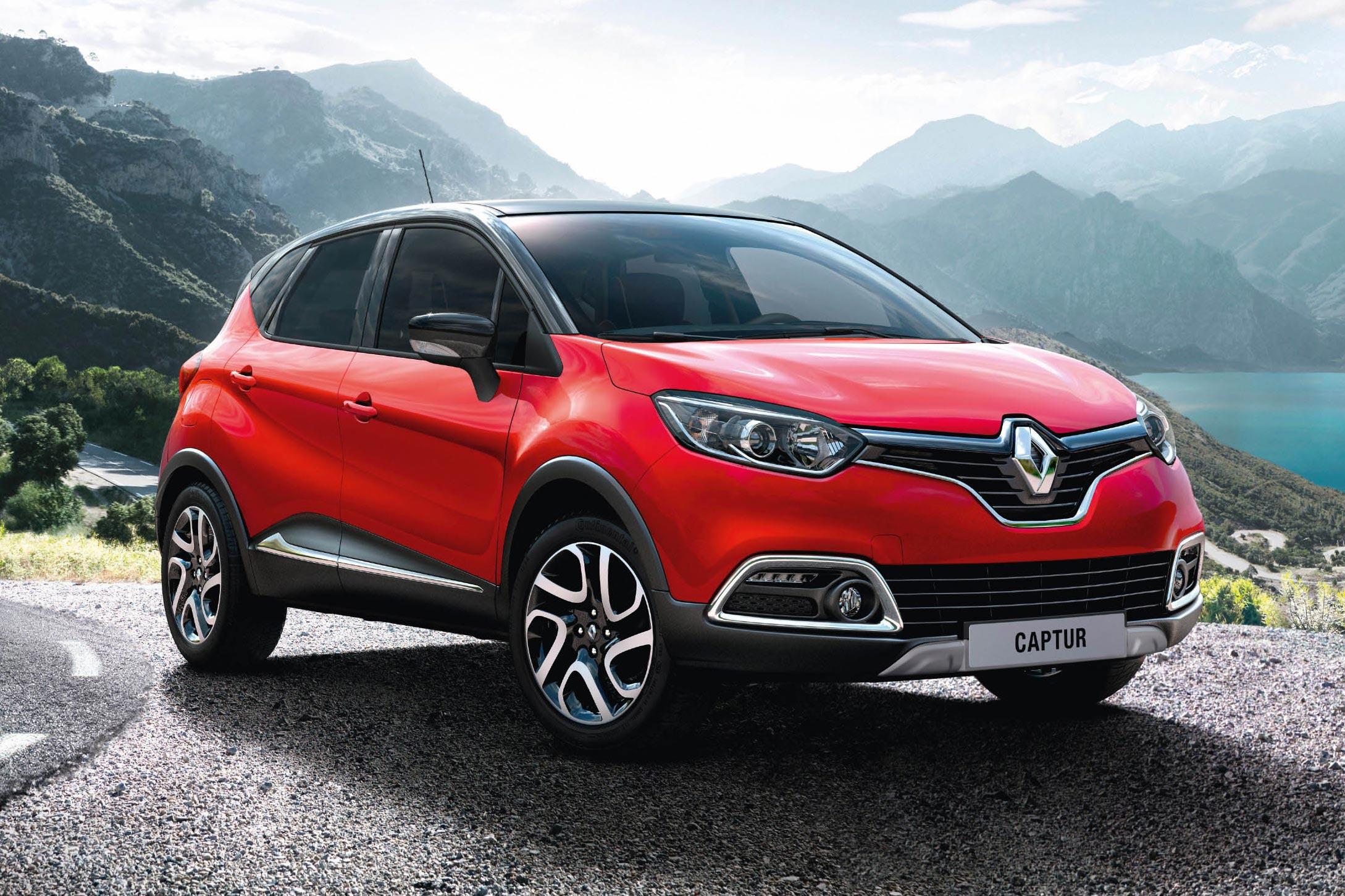 Top-spec Renault Captur Signature Unveiled | Carbuyer