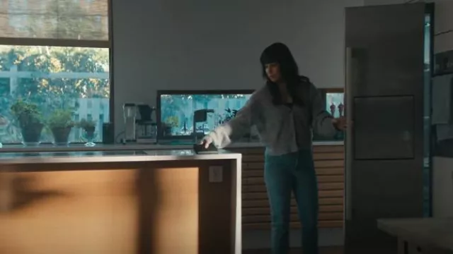 Sézane Mia Car­ti­gan Worn By Ulrika Sandell (Lo Kauppi) As Seen In A Nearly Normal Family...