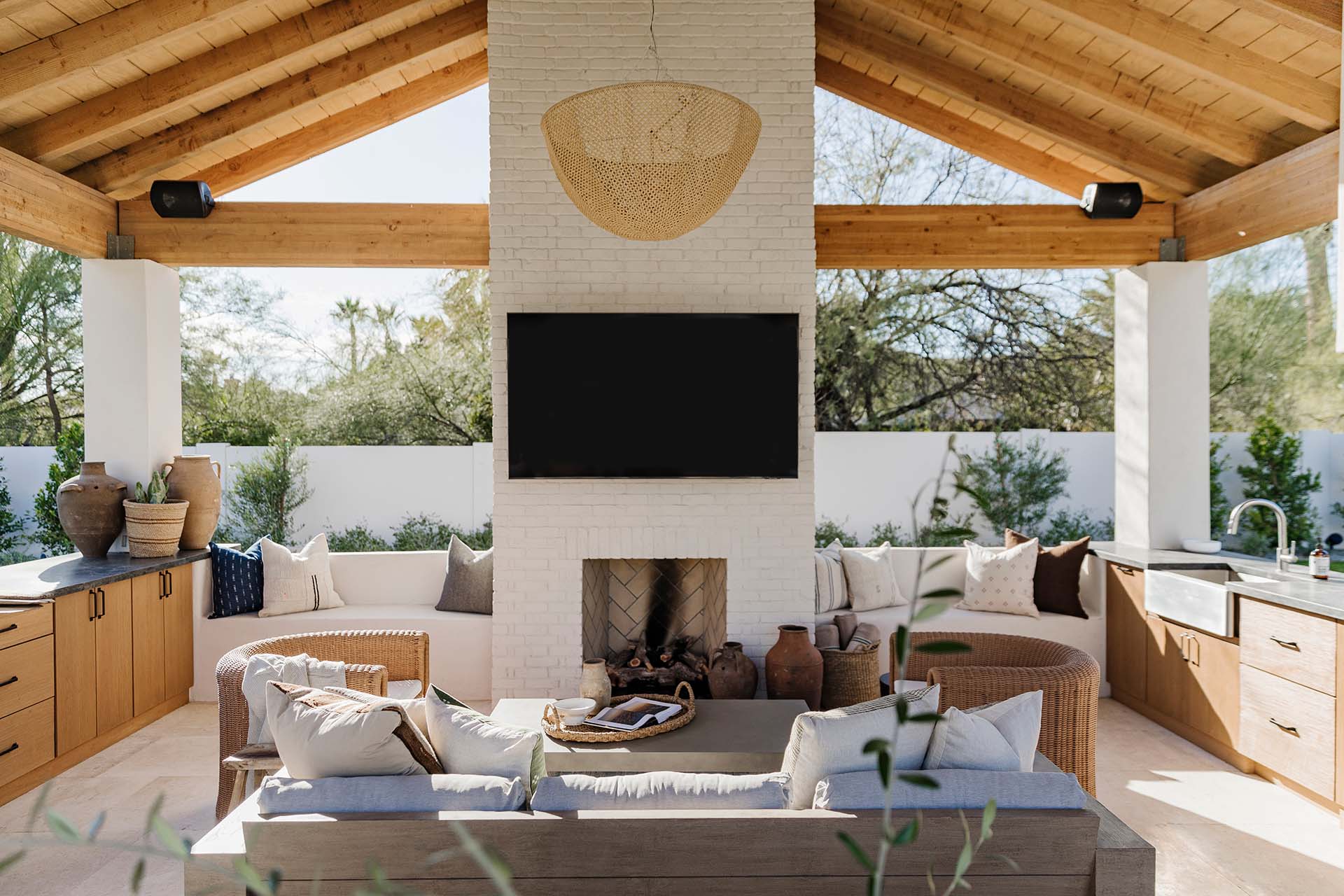 Backyard Living | Custom Home Builder | Scottsdale, AZ | Design, Build, Furnish