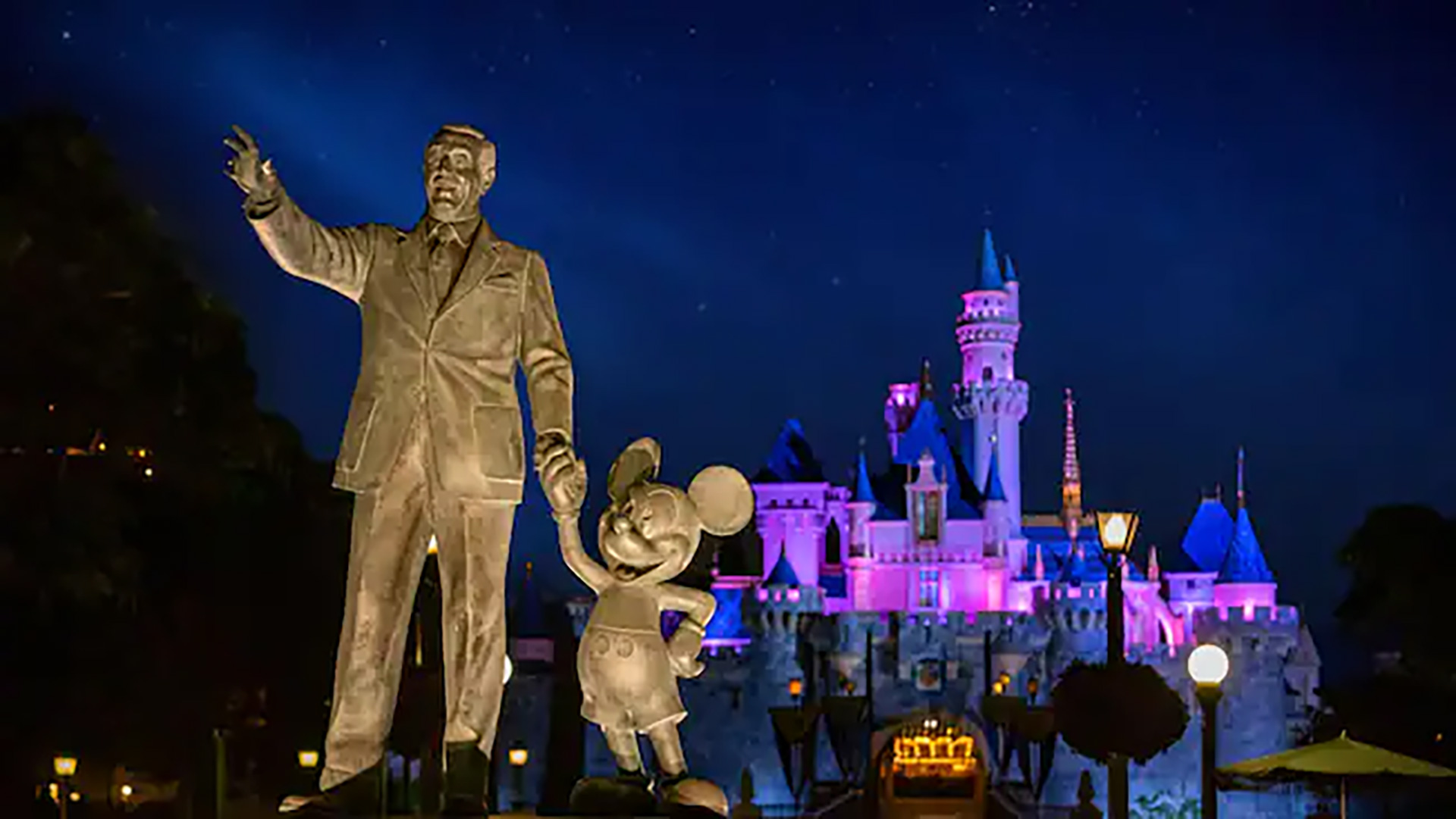 Walt Disney Sculpture
