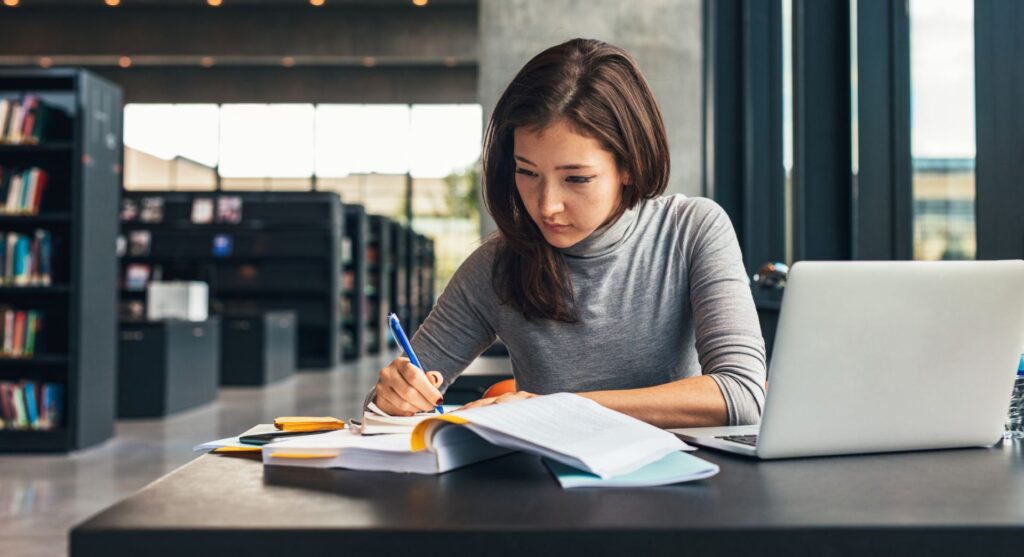 College Studying The Ultimate College Finals Study Guide: Exam Prep 101celt Admissions Blog ...