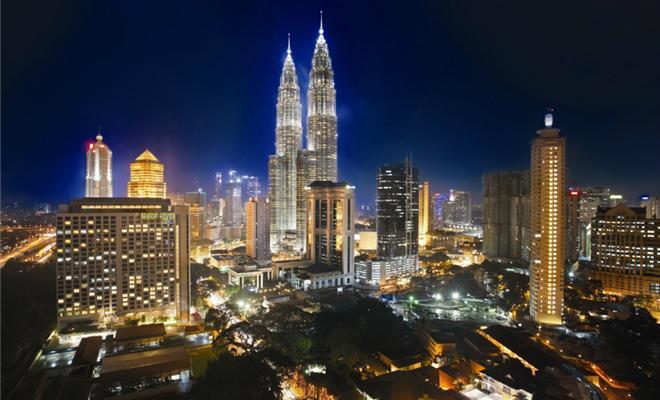 KL – OM VIAJES Y RELATOS