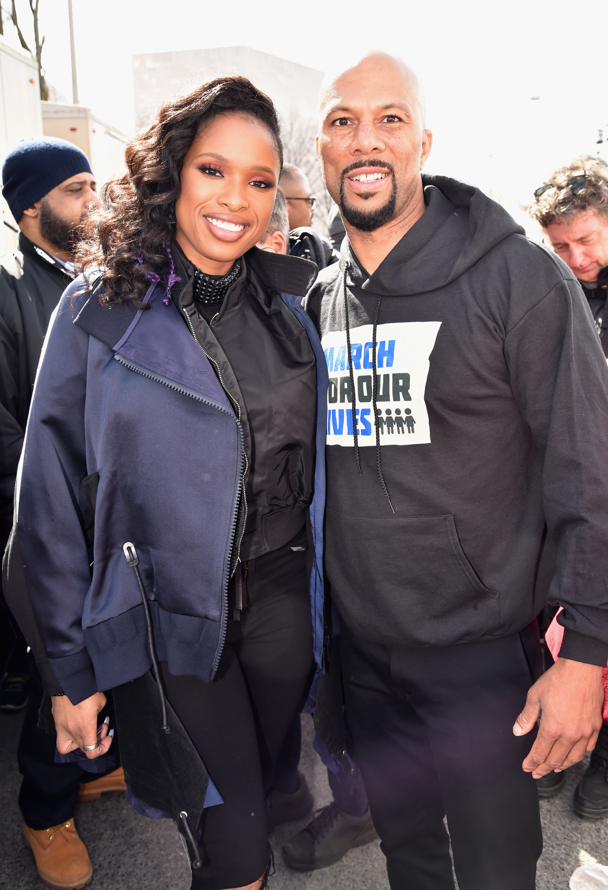 Fans Warn Jennifer Hudson Against Dating Common: &#39;He Doesn&#39;t Commit&#39;
