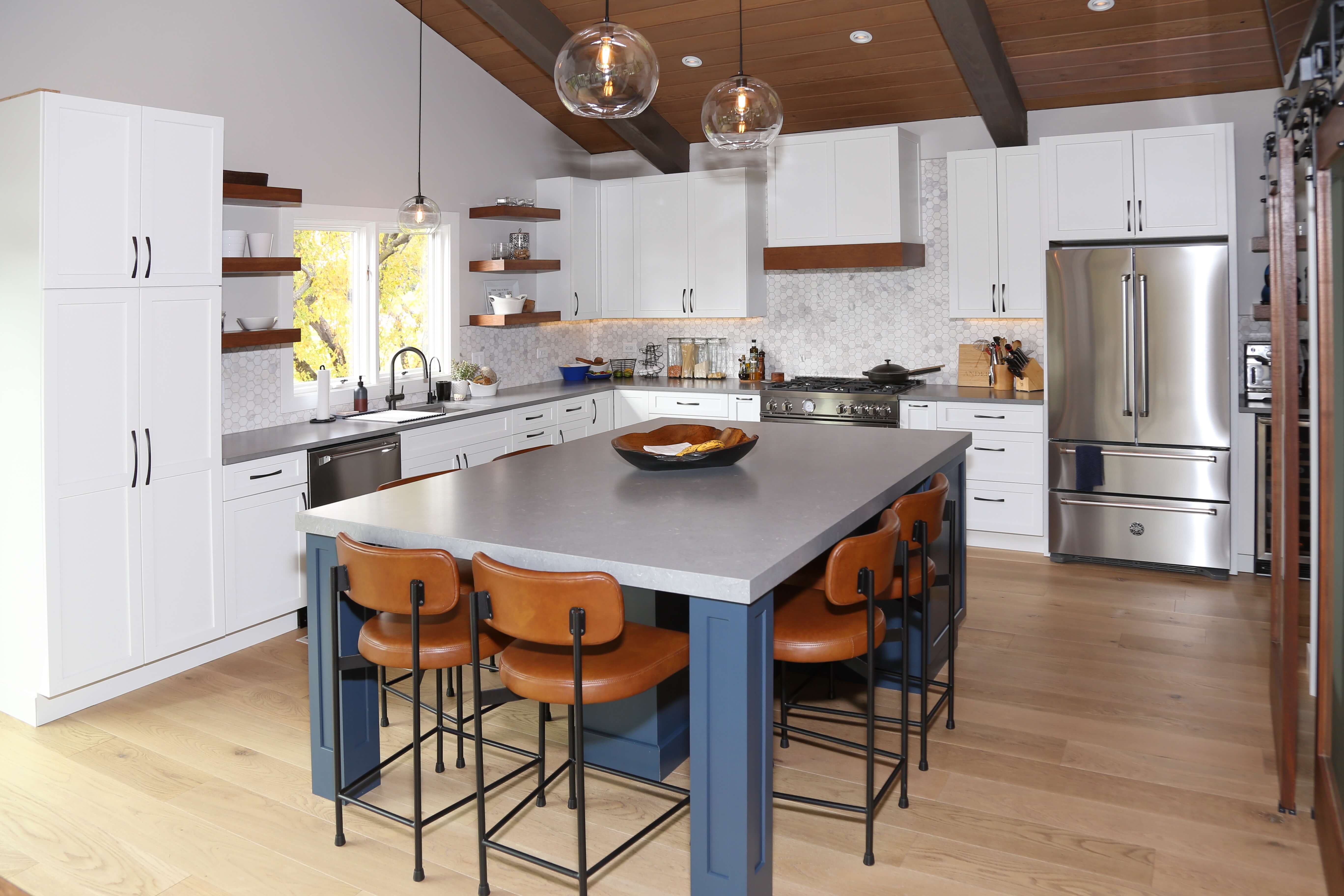 Top 10 Kitchen Islands That Double As Dining Tables - Dura Supreme Cabinetry