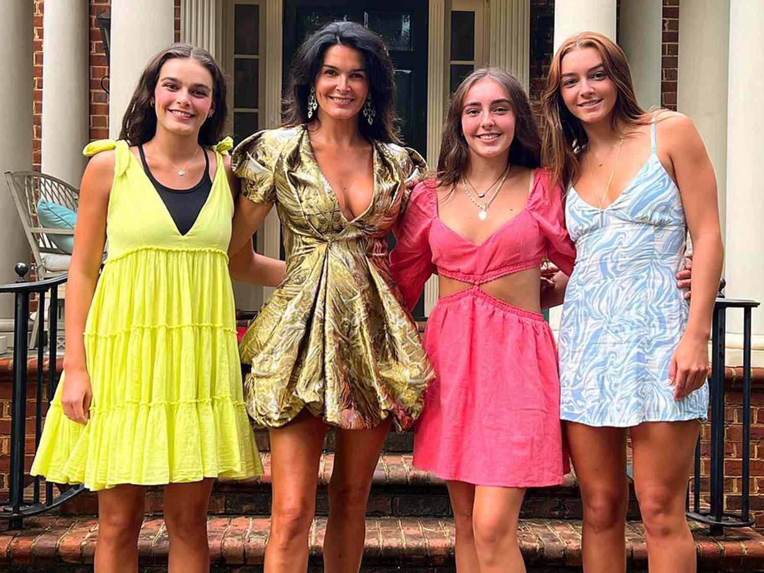 Angie Harmon&#39;s 3 Kids: All About Finley, Avery And Emery