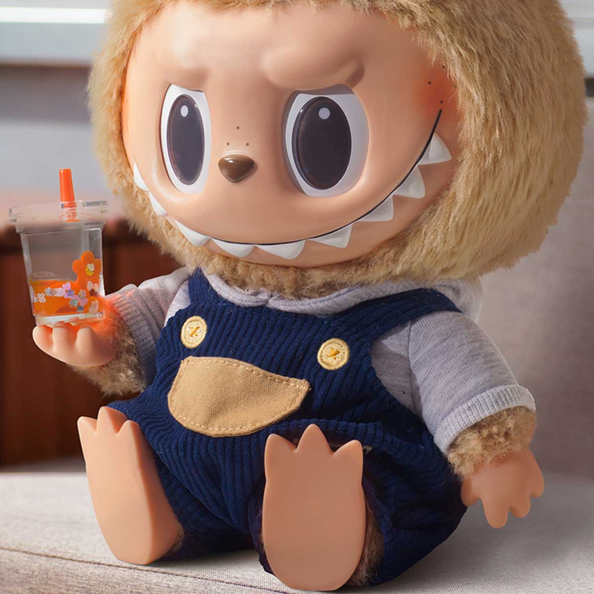 LABUBU Time To Chill-Vinyl Plush Doll - POP MART (Thailand)
