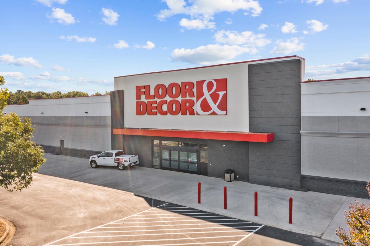 Floor & Decor - Robbins Construction Group, Design-Build, Industrial, Hotels, Big Box Retail