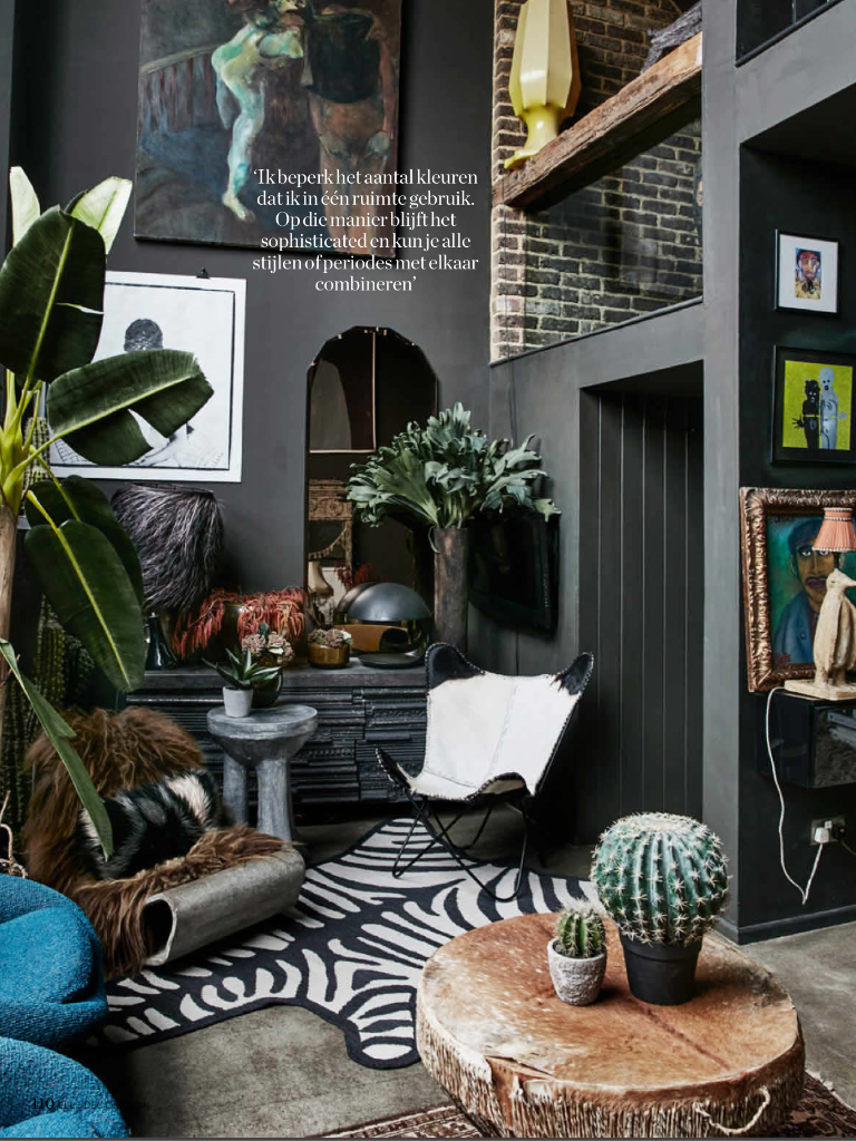 Dark dramatic | The humble abode | Pinterest | Living rooms, Interiors and Comfort design