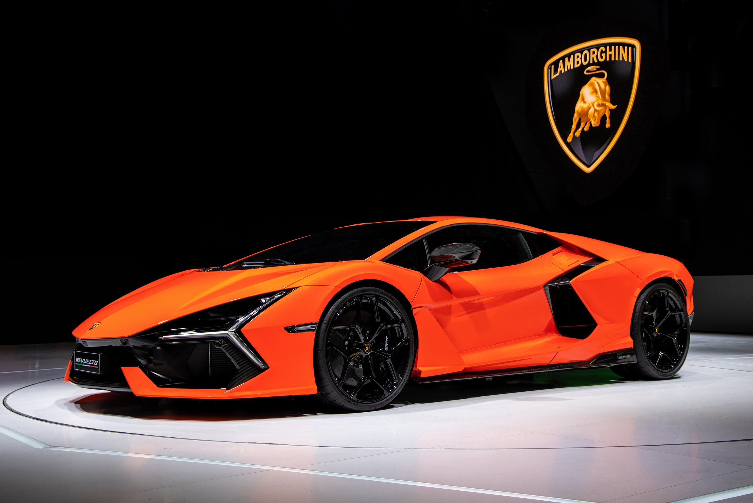 Lamborghini Revuelto Learns Mandarin, New Supercar Is Joined By Its Brethren At Shanghai...