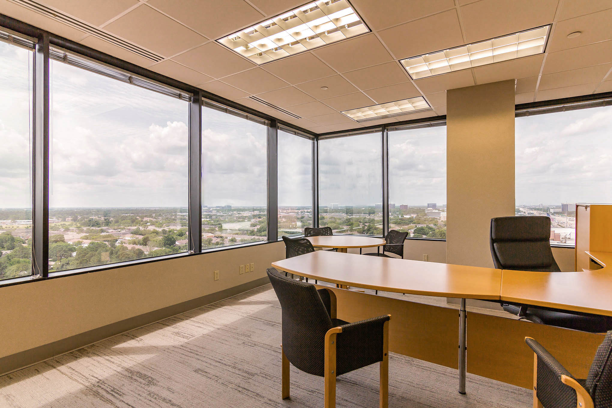 Office Suites| Skyline Executive Suites