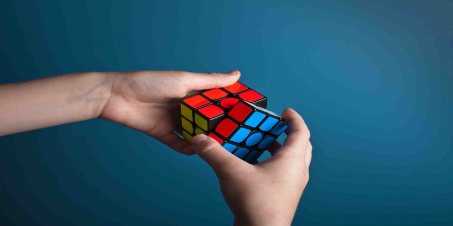 Rubik: History, Types, Objective, & Equipment - Sportsmatik