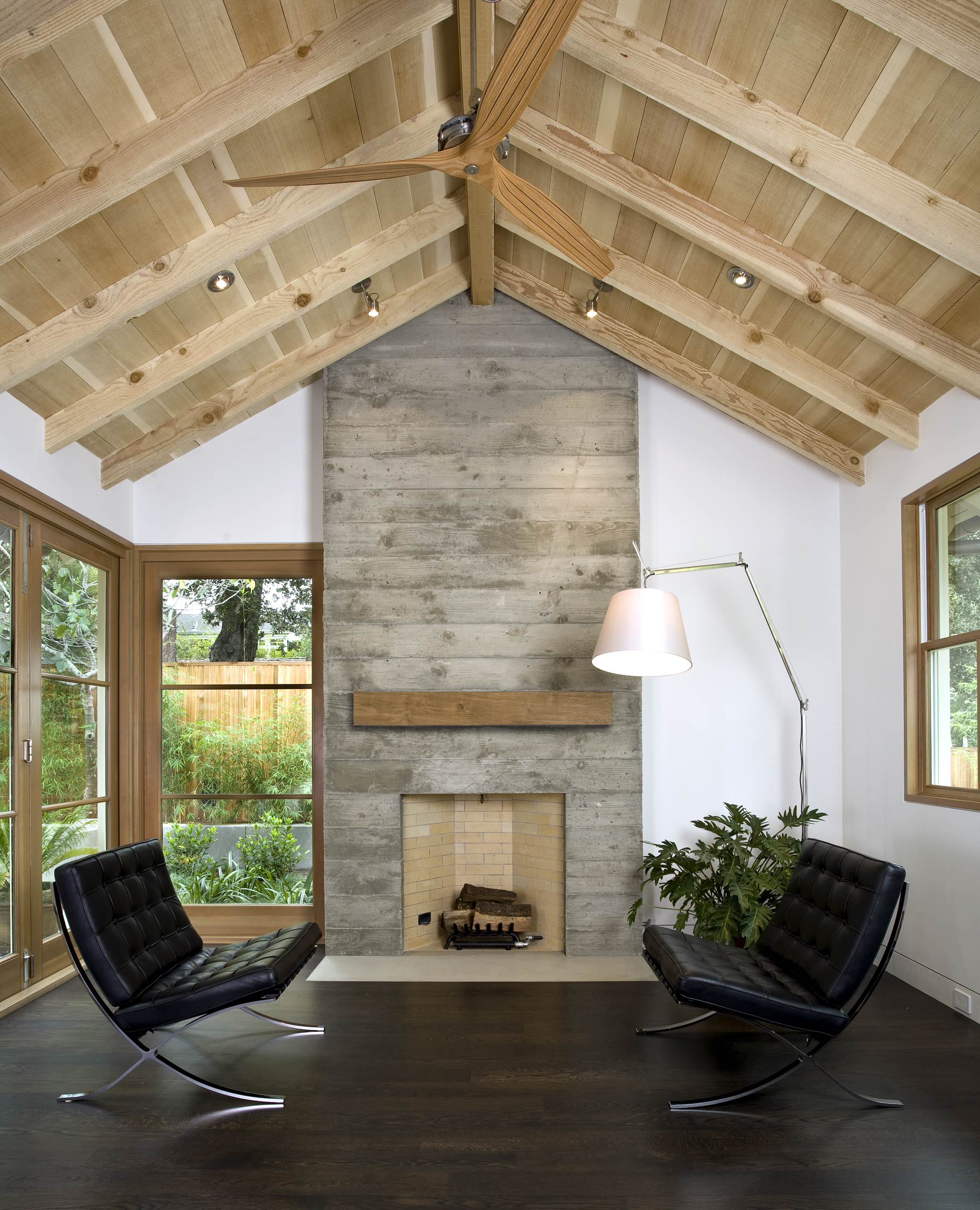 Vaulted Ceiling Fireplace Images | Shelly Lighting