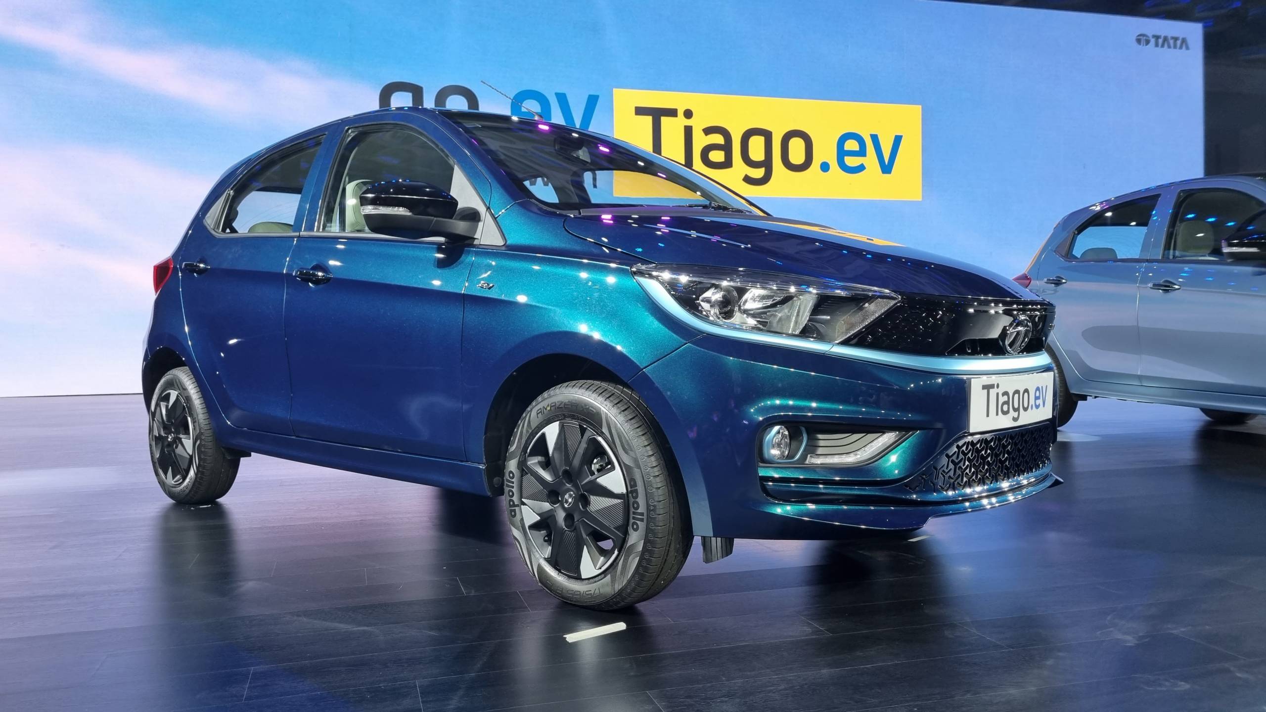 2023 Tata Tiago EV: Price, Variants, Features Explained - Overdrive