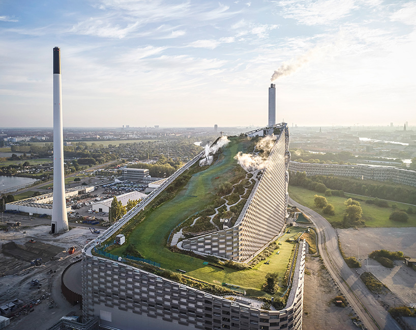 bjarke ingels group&#39;s copenhill energy plant photographed by hufton + crow