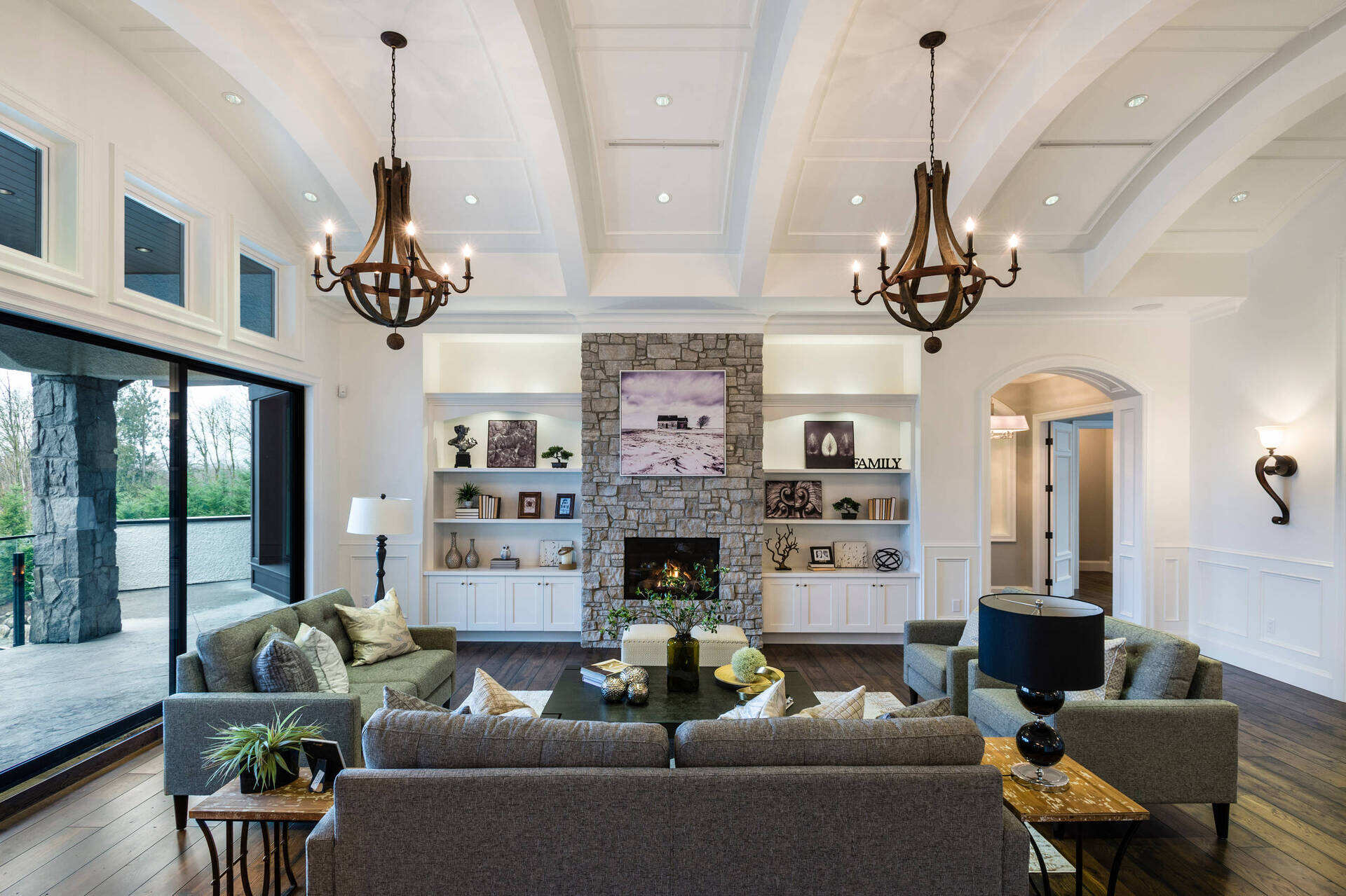 How To Decorate A Living Room With High Ceilings at Susan Cummings blog