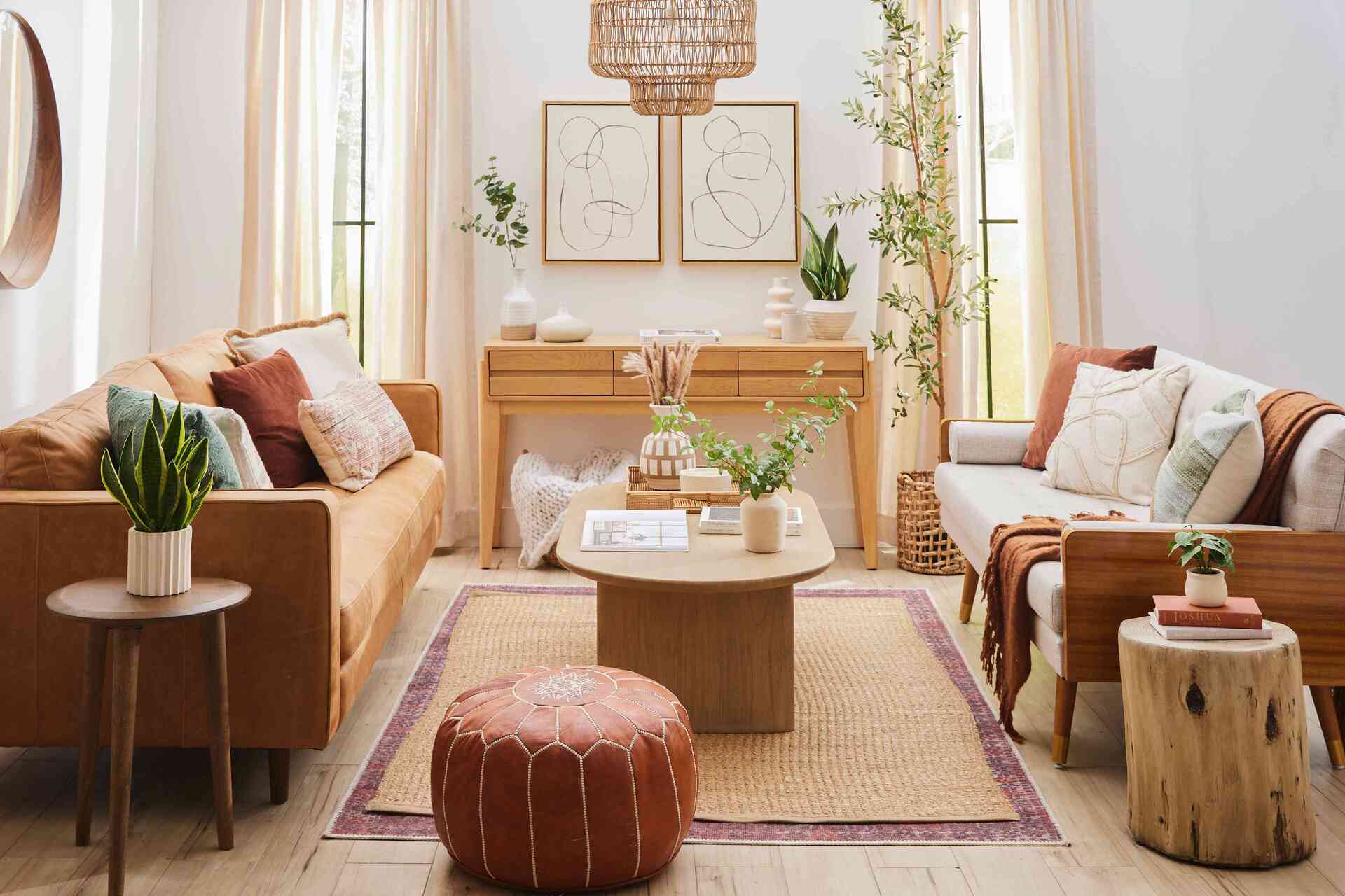 How To Decorate When Your Front Door Opens Into Living Room | Storables