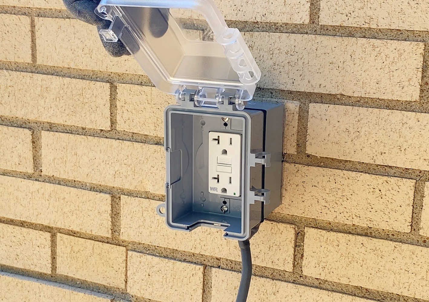 How To Mount Outdoor Electrical Box | Storables