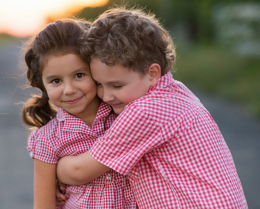 40 Heart Touching Raksha Bandhan Lines For Brother 2024