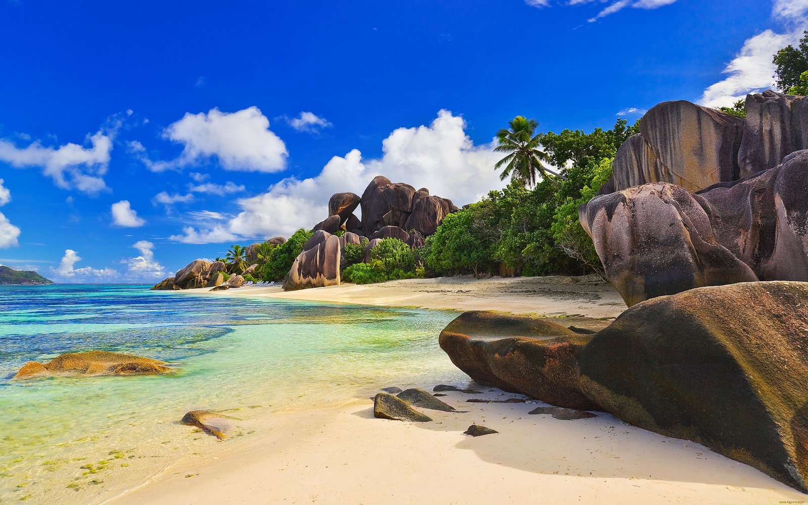 50 Beautiful Beaches Pictures And Wallpapers – The WoW Style