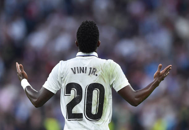 10 Football Players Who Wear The Number 20 Jersey (2023) - Top Soccer Blog