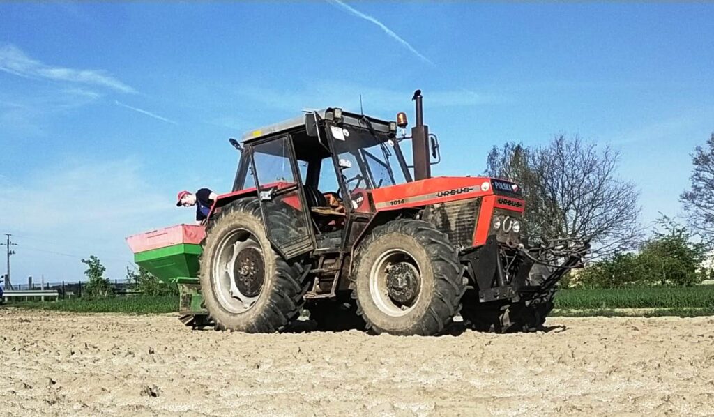Ursus 1014 | Tractor Data And Specs