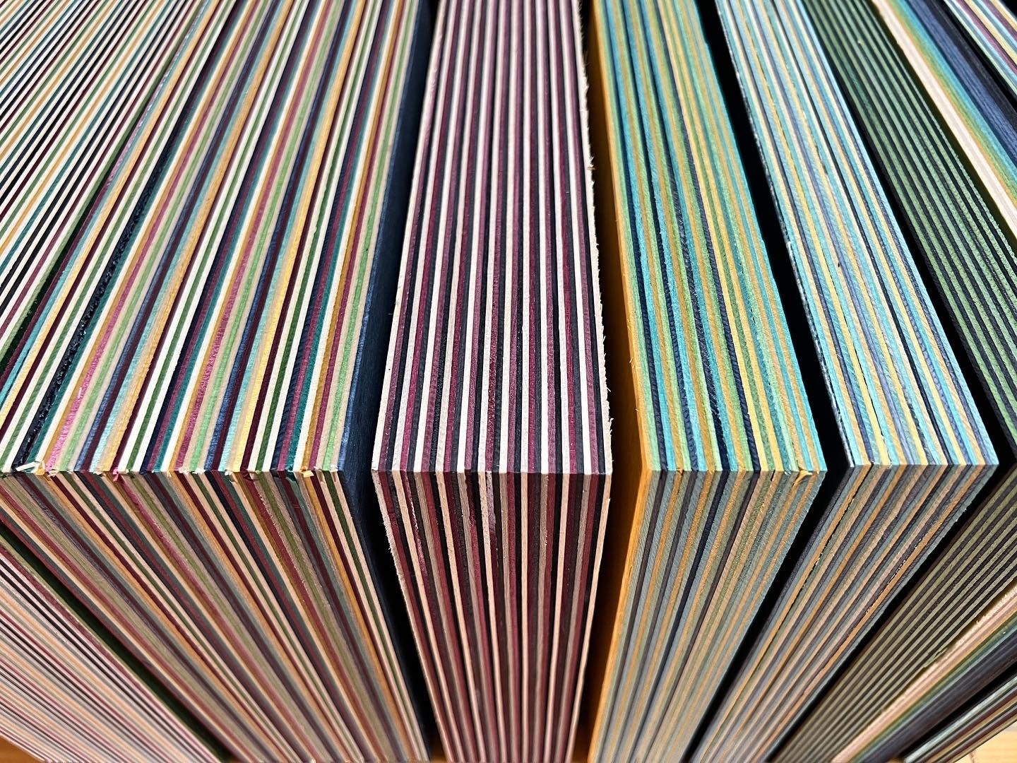 Dyed Veneer Laminated Wood / Blank, Laminated Plywood| NAKAMURA TSUKIITA INC.
