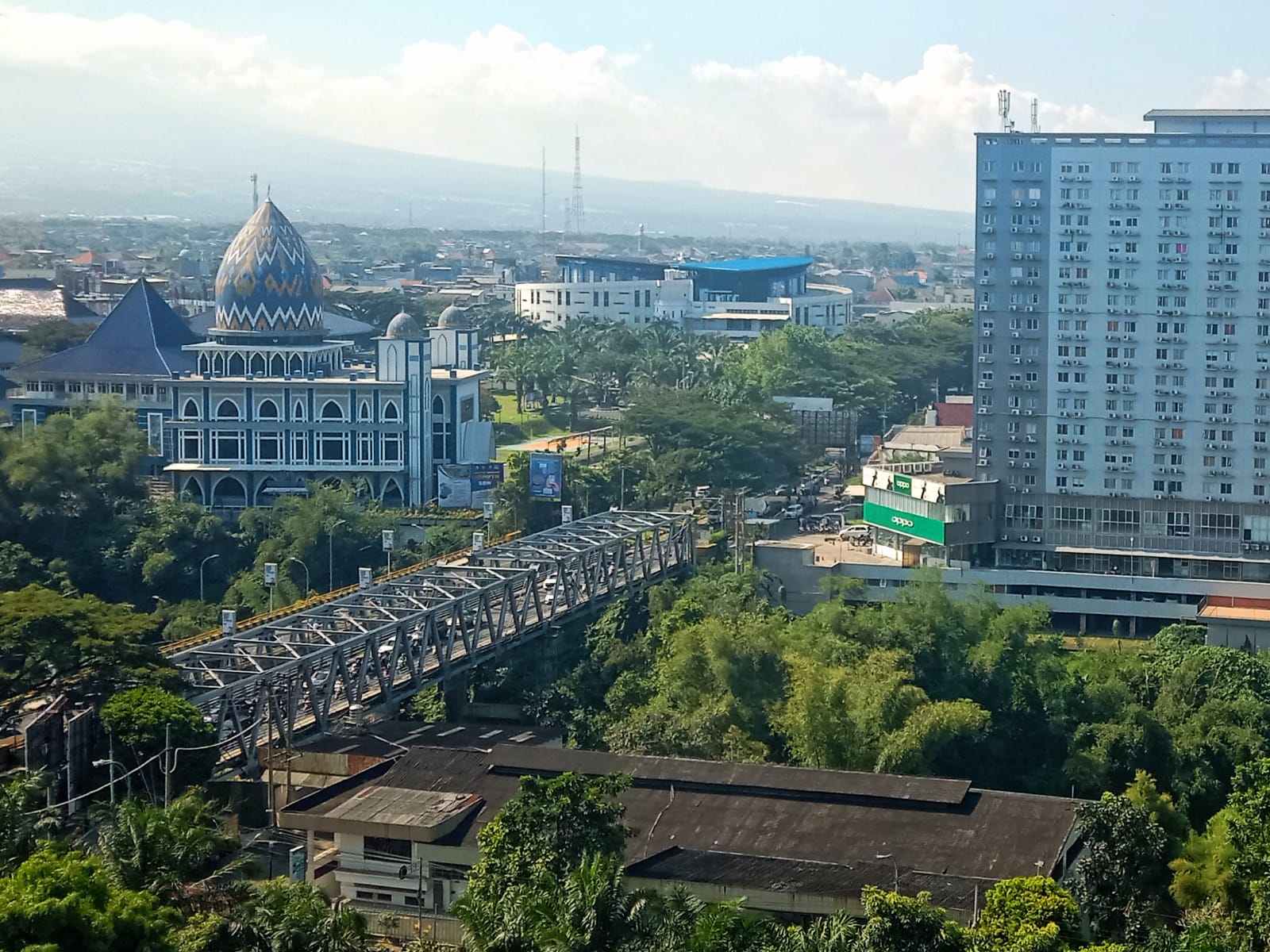 Dampak Traffic Light Di Jembatan Suhat Kota Malang - Tugumalang.id
