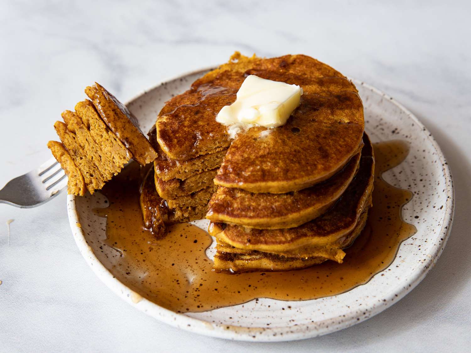 Pumpkin Spice Pancakes Recipe| Vegan Girls Guide