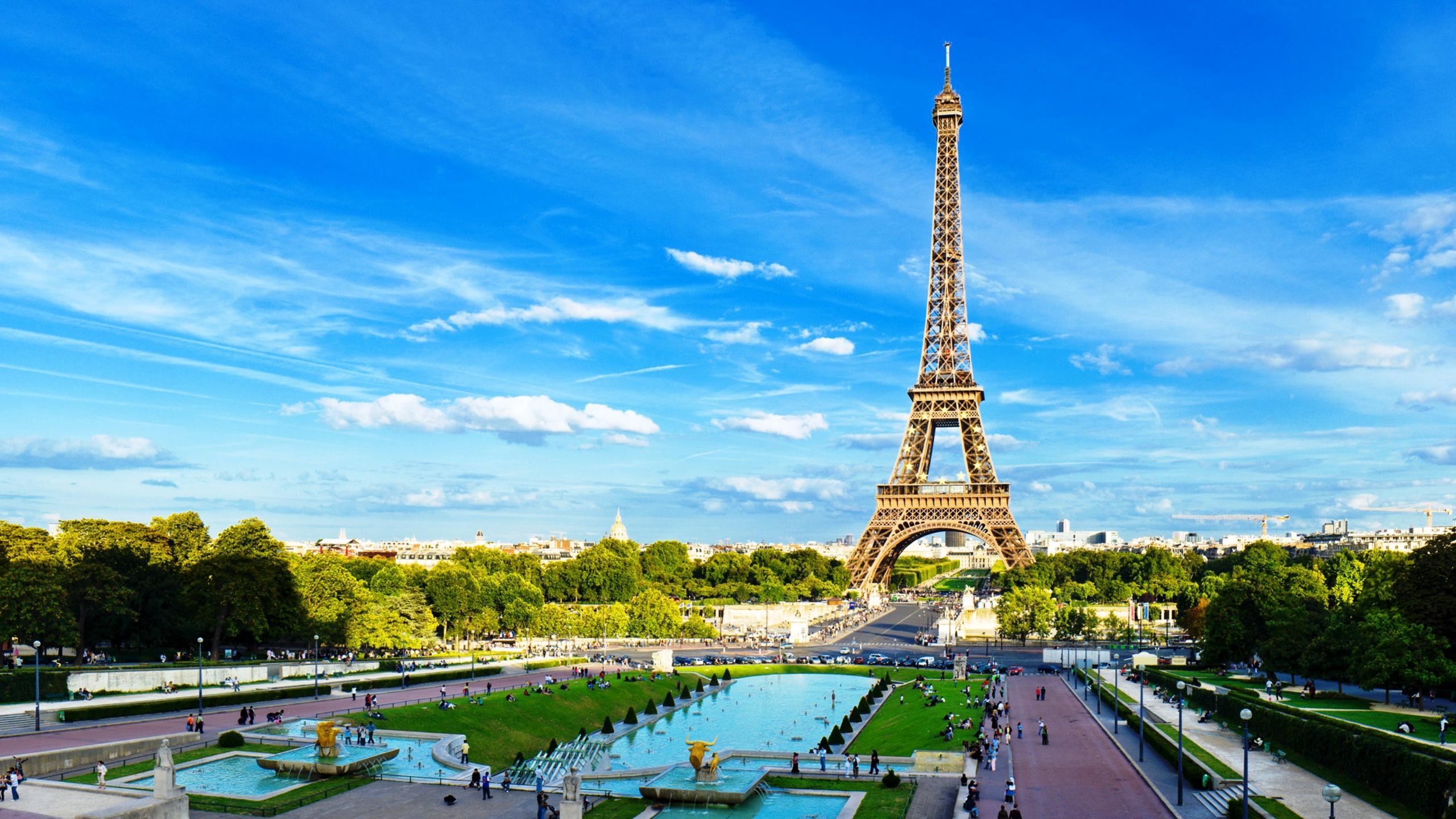 - Travel Us