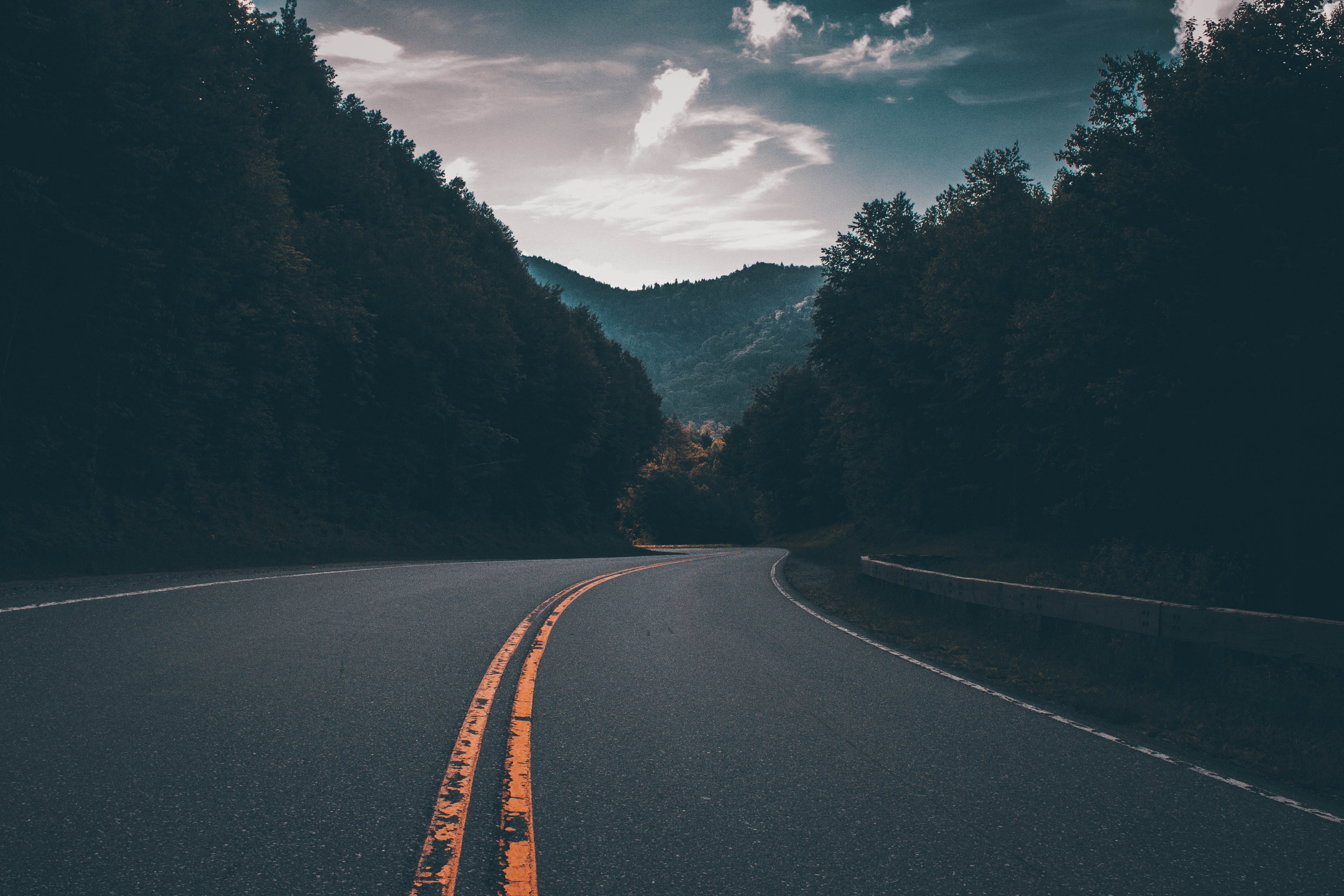 A Curve In A Road Through A Forest In The Autumn, The Road 4k HD Wallpaper