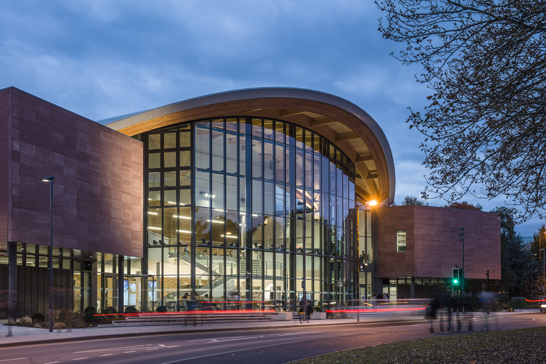 About| Campus