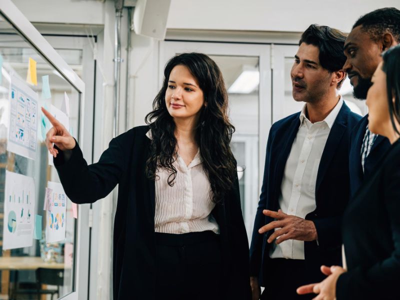 3 Ways You Can Use Your Personal Board To Empower Senior Career Changes - WeAreTheCity...
