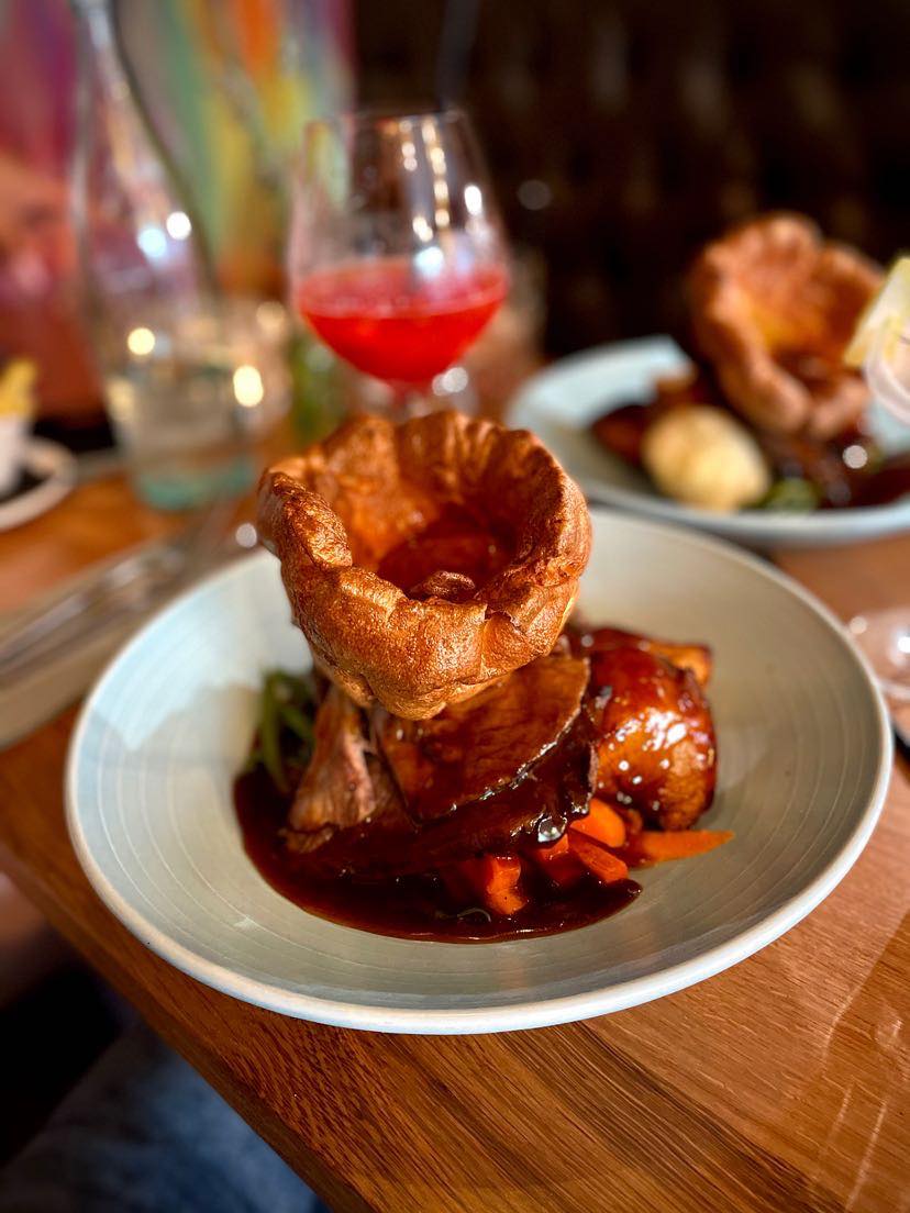 THE GREAT BIG CHESTER SUNDAY ROAST GUIDE - We Love Good Times