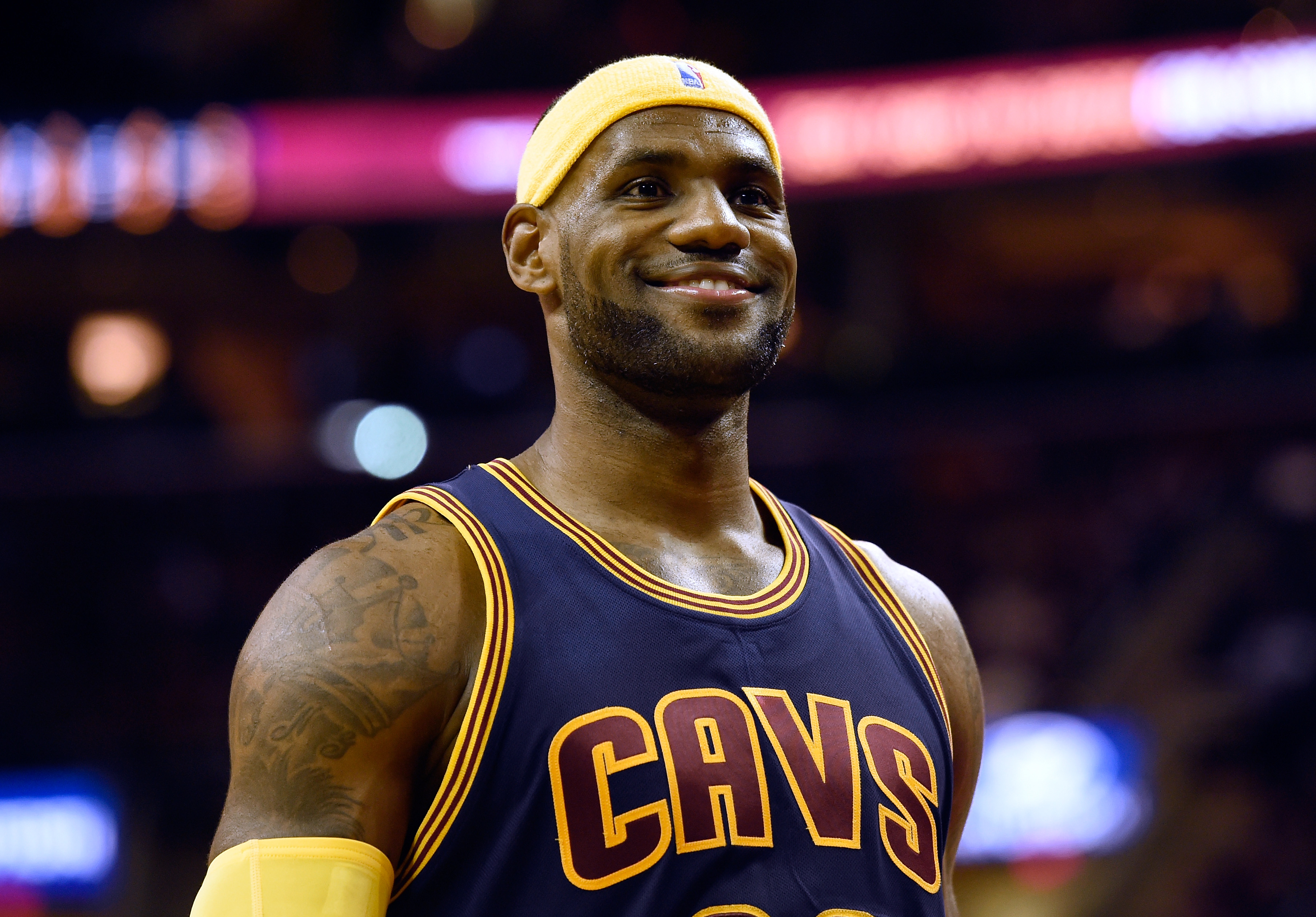 LeBron Stopped His Chalk Toss And The Cavaliers Are Winning| For The Win