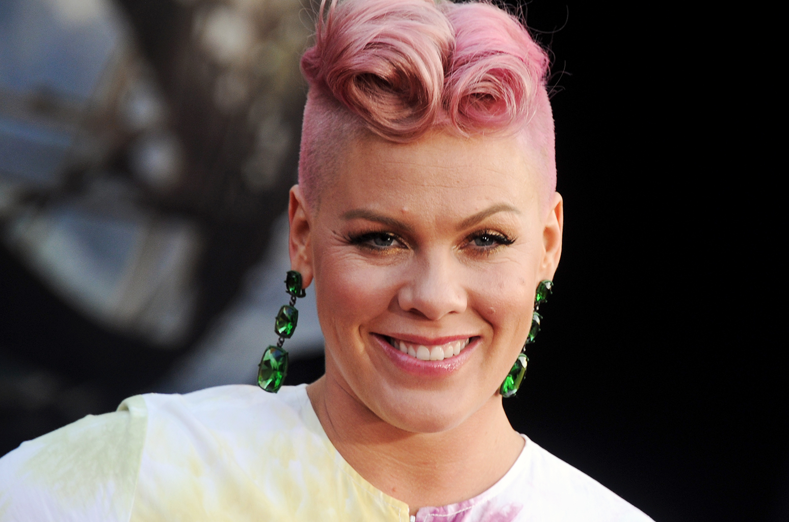 P!nk’s ‘What About Us’ Hits No. 1 on Adult Pop Songs Chart | Billboard – Billboard