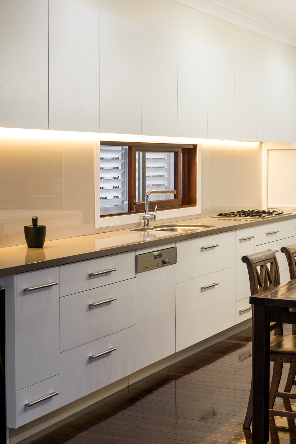 Spacious Kitchen Design - Completehome