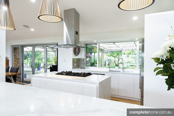 Spacious Living: Kitchen Design - Completehome
