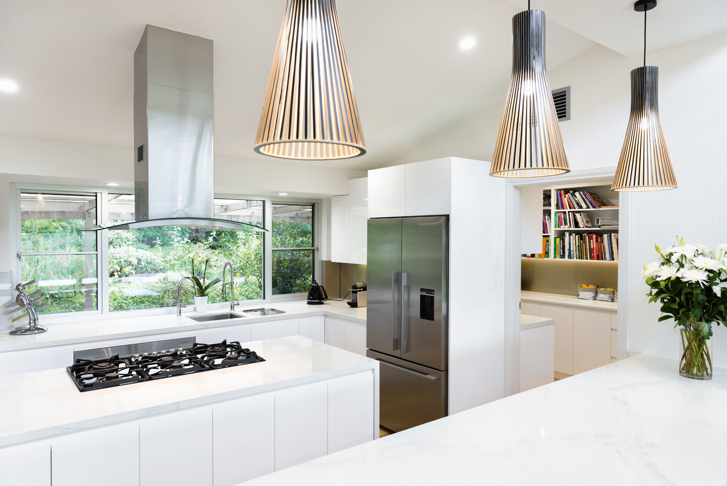 Spacious Transformation: Kitchen Design - Completehome