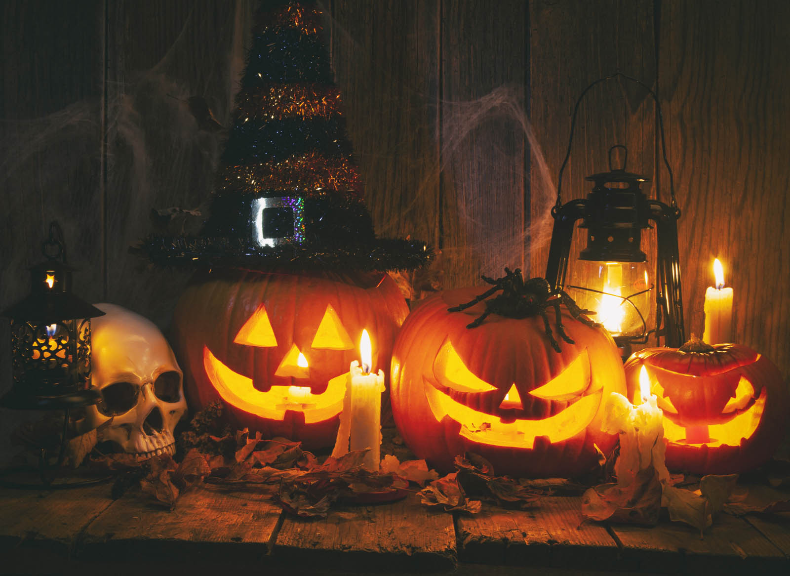 Halloween History And 10 Fun Facts| C+R