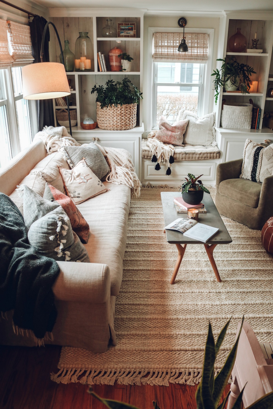 Cozy Living Room Decorating Ideas | Cabinets Matttroy