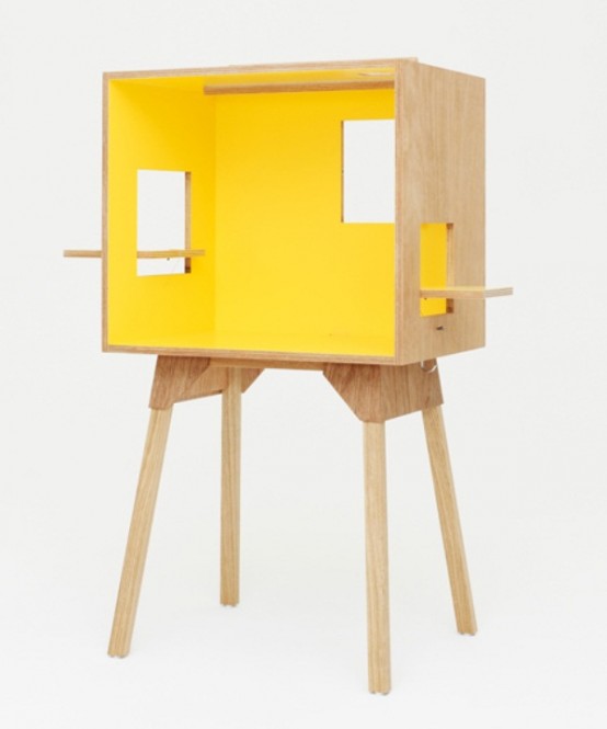 Very Compact And Minimalist Workspace To Keep Maximum Privacy - DigsDigs