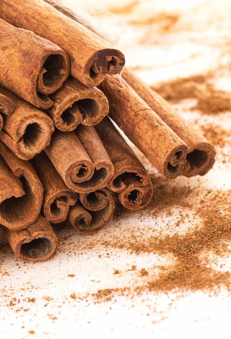 What You Need To Know About Cinnamon: Uses, Benefits & More| Elizabeth Rider