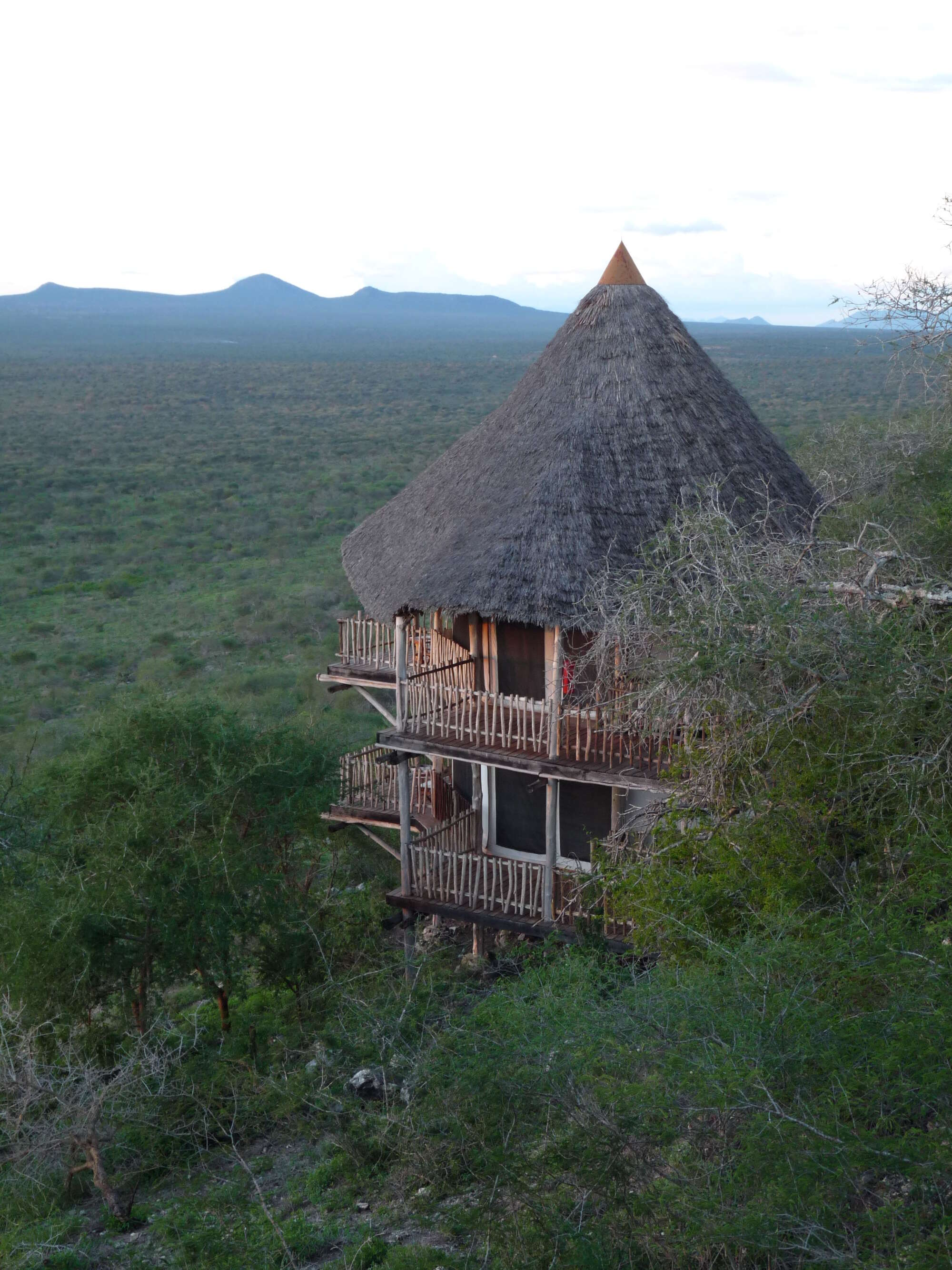 Lions Bluff Lodge, Kenya | in detail | Expert Africa