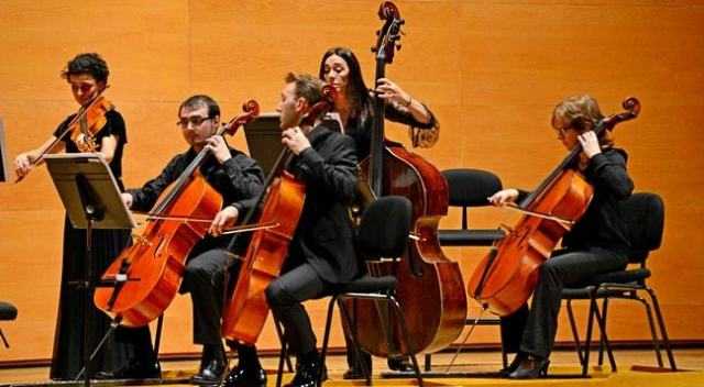 Pengertian Seni Musik: Jenis, Prinsip, Sejarah, Fungsi, Unsur Dan Contohnya - Kang Fappin