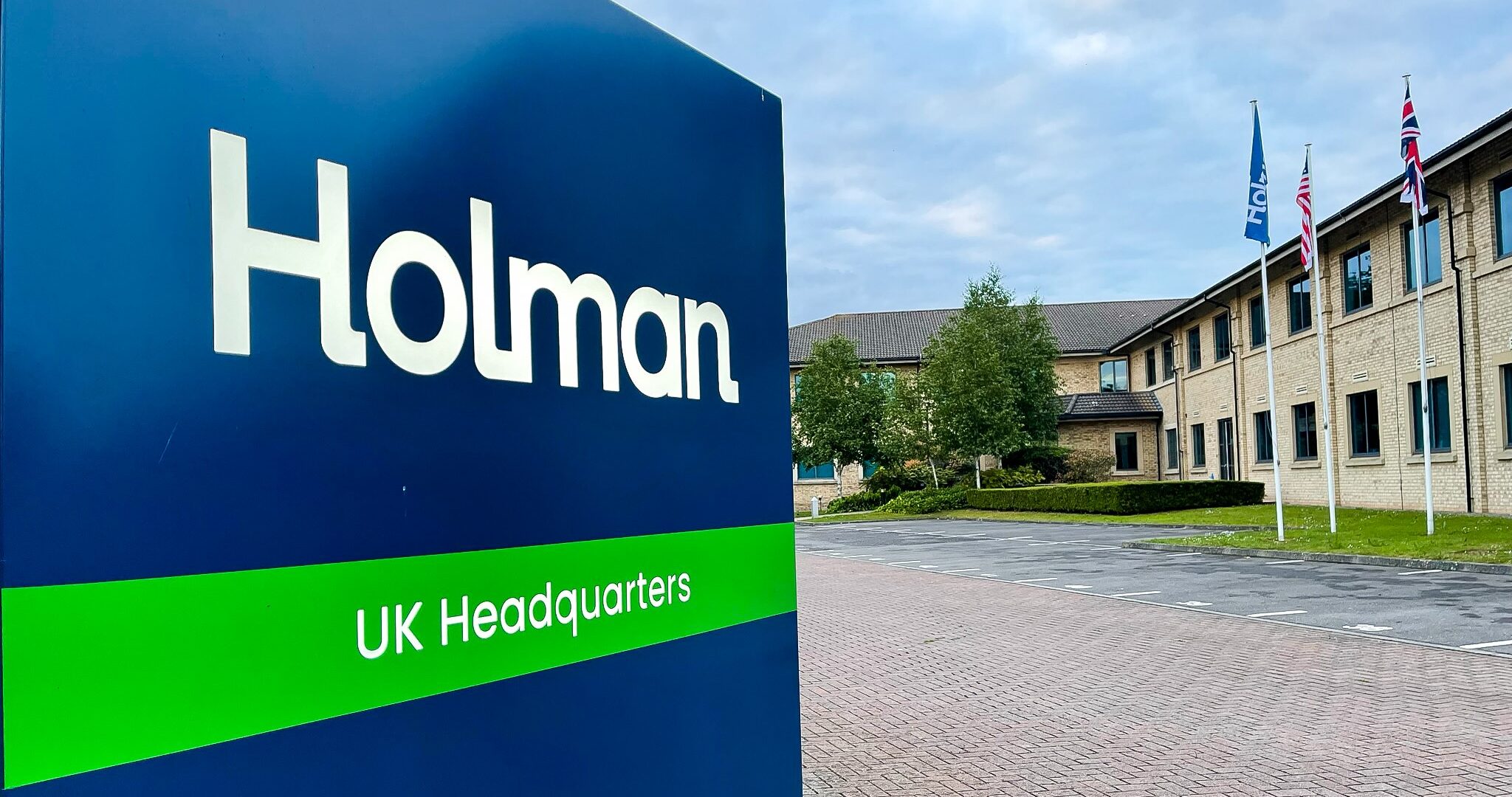 Holman’s SMR Network Expands To More Than 2,000 Outlets