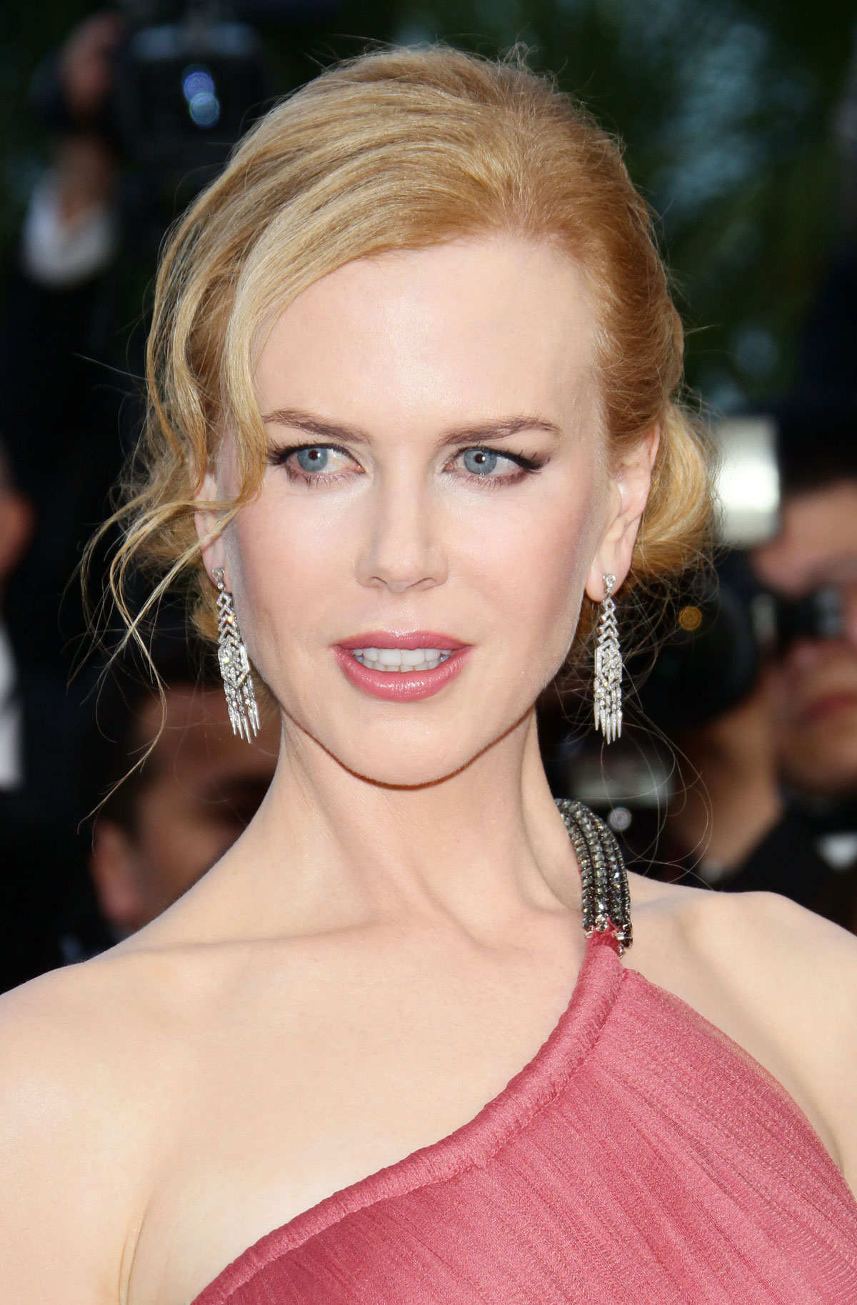 NICOLE KIDMAN At The Paperboy Premiere At 65th Annual Cannes Film Festival – HawtCelebs