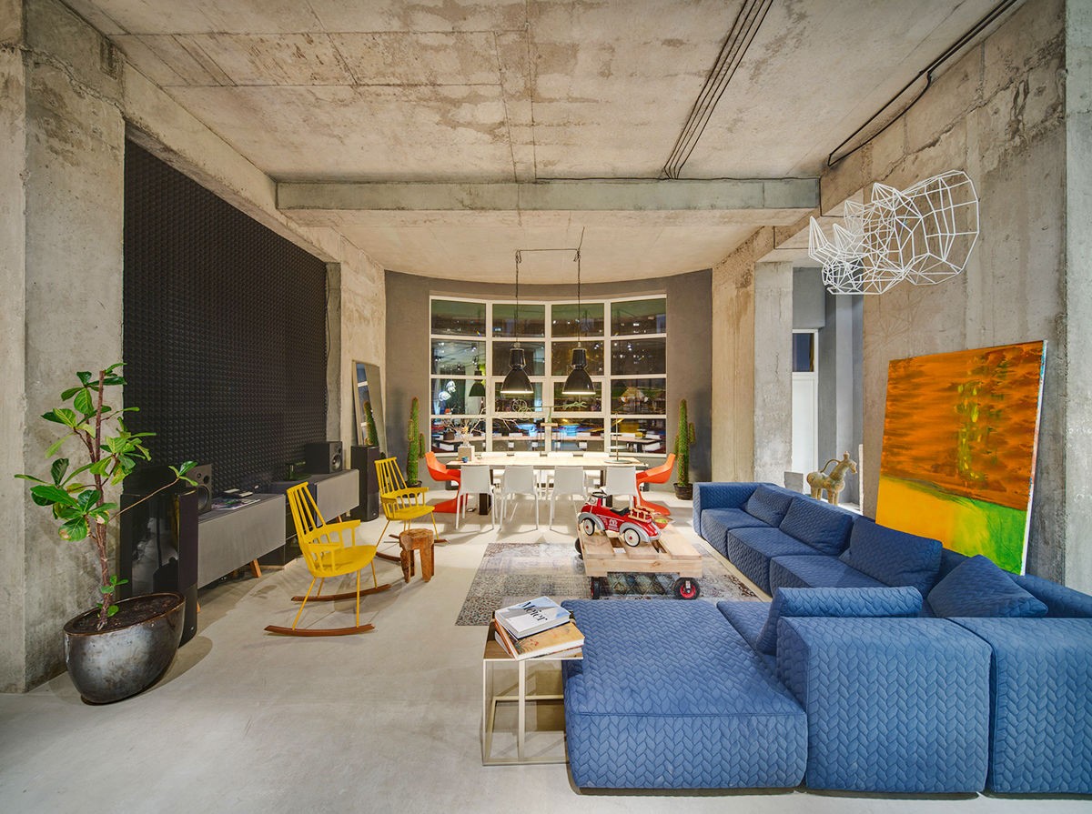Industrial Style Living Room Design: The Essential Guide