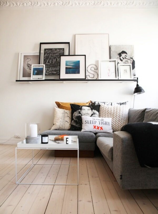 Floating Shelves in 9 Contemporary Living Rooms - Interior Idea